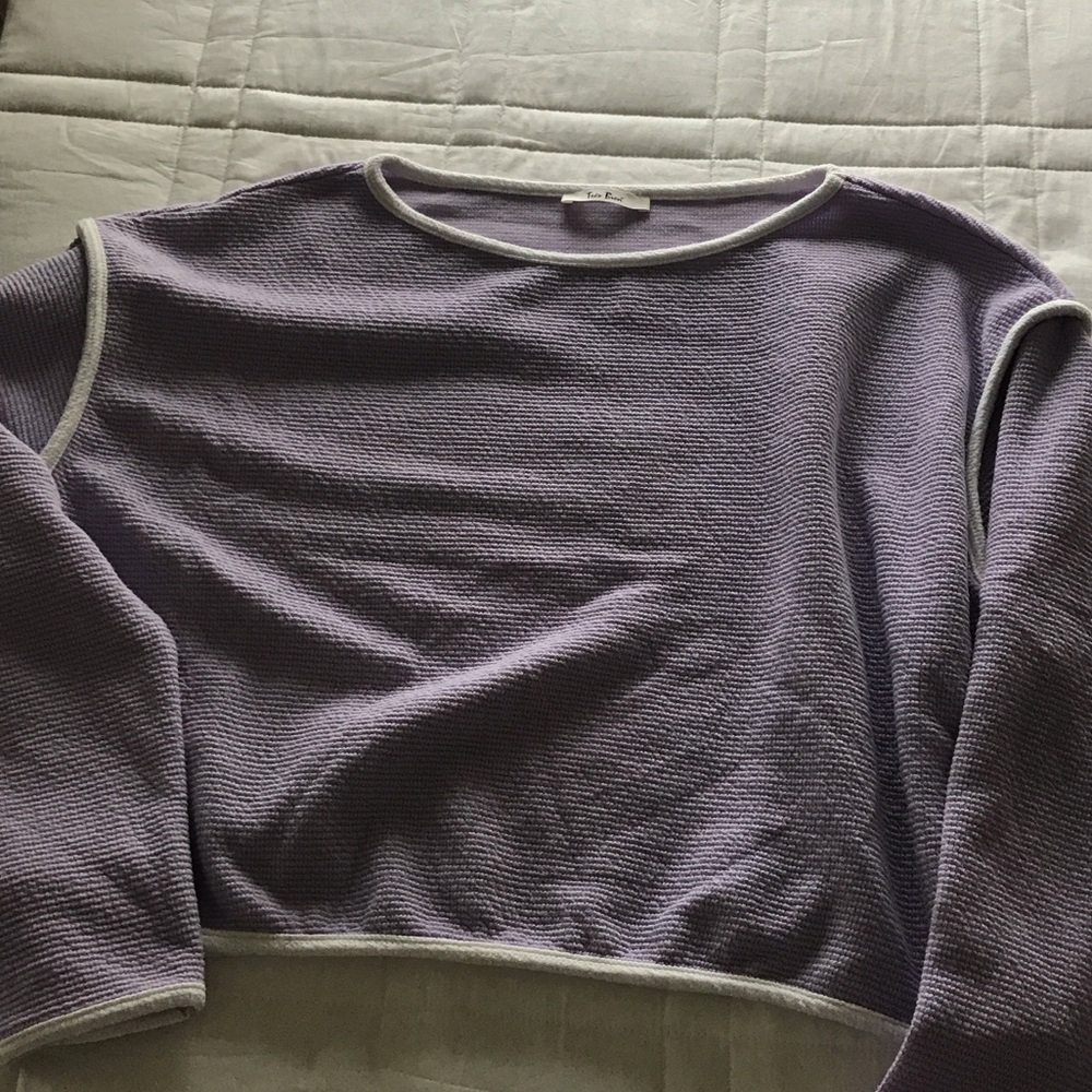 Tres Bien Lavender Crew Neck Sweater